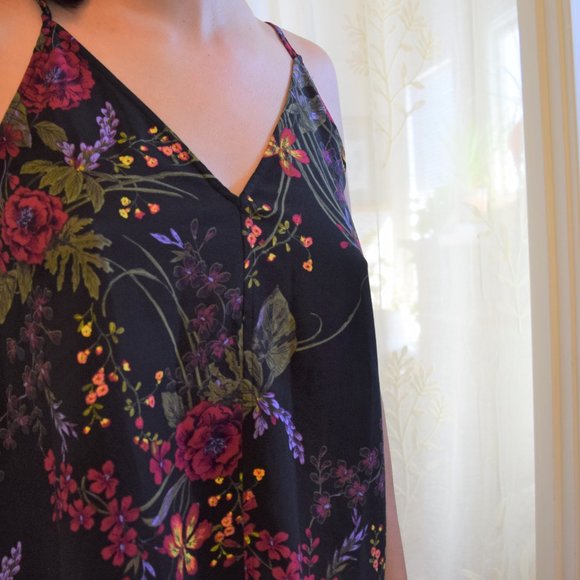 BP Floral Tank - Picture 2 of 6